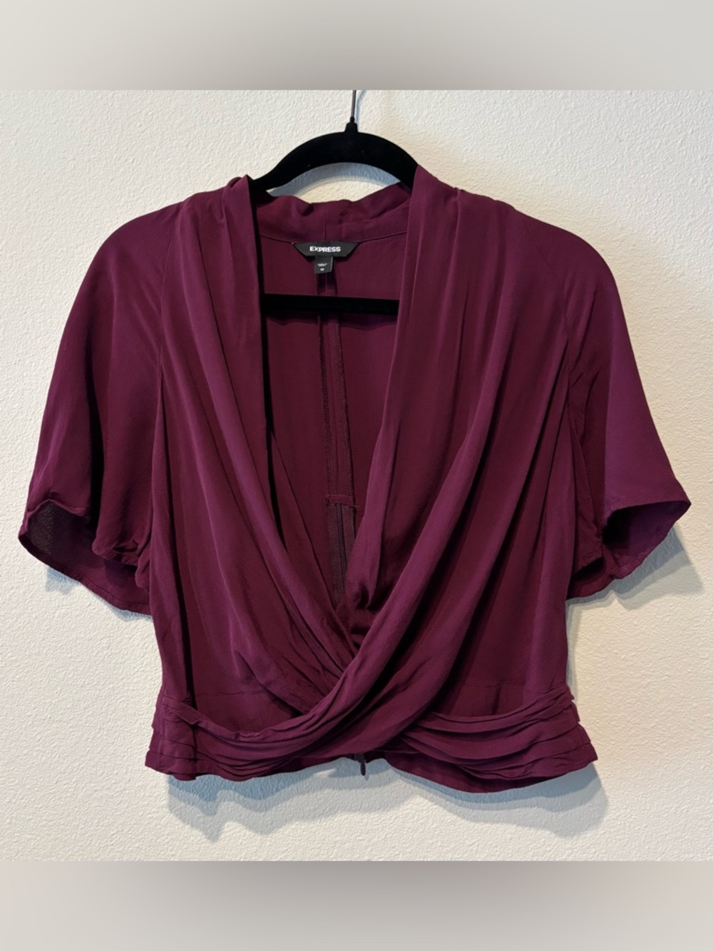 Express Wine Plum Deep V-Neck Surplice Crop Top Flutter Sleeve Back Zip Size M